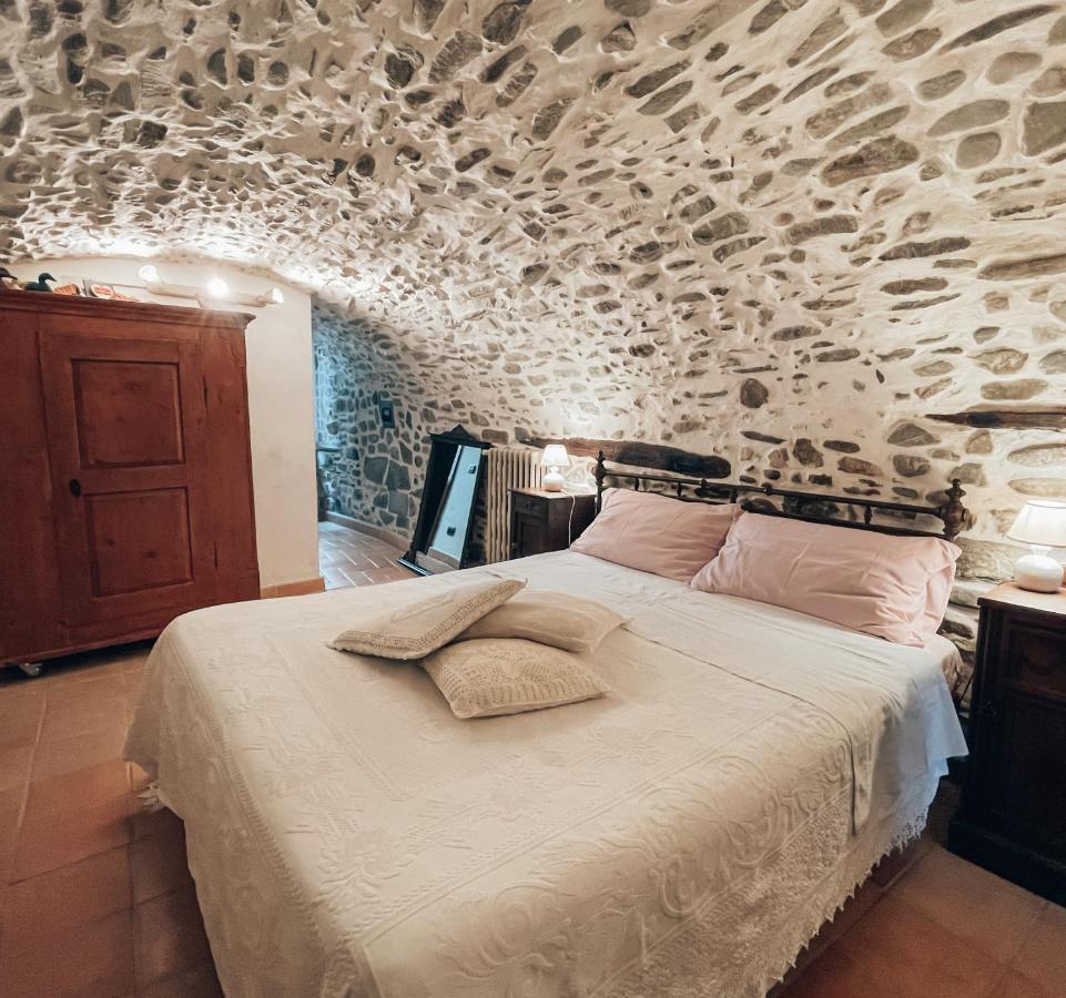 Talking Stones Bed and Breakfast Dolceacqua Εξωτερικό φωτογραφία
