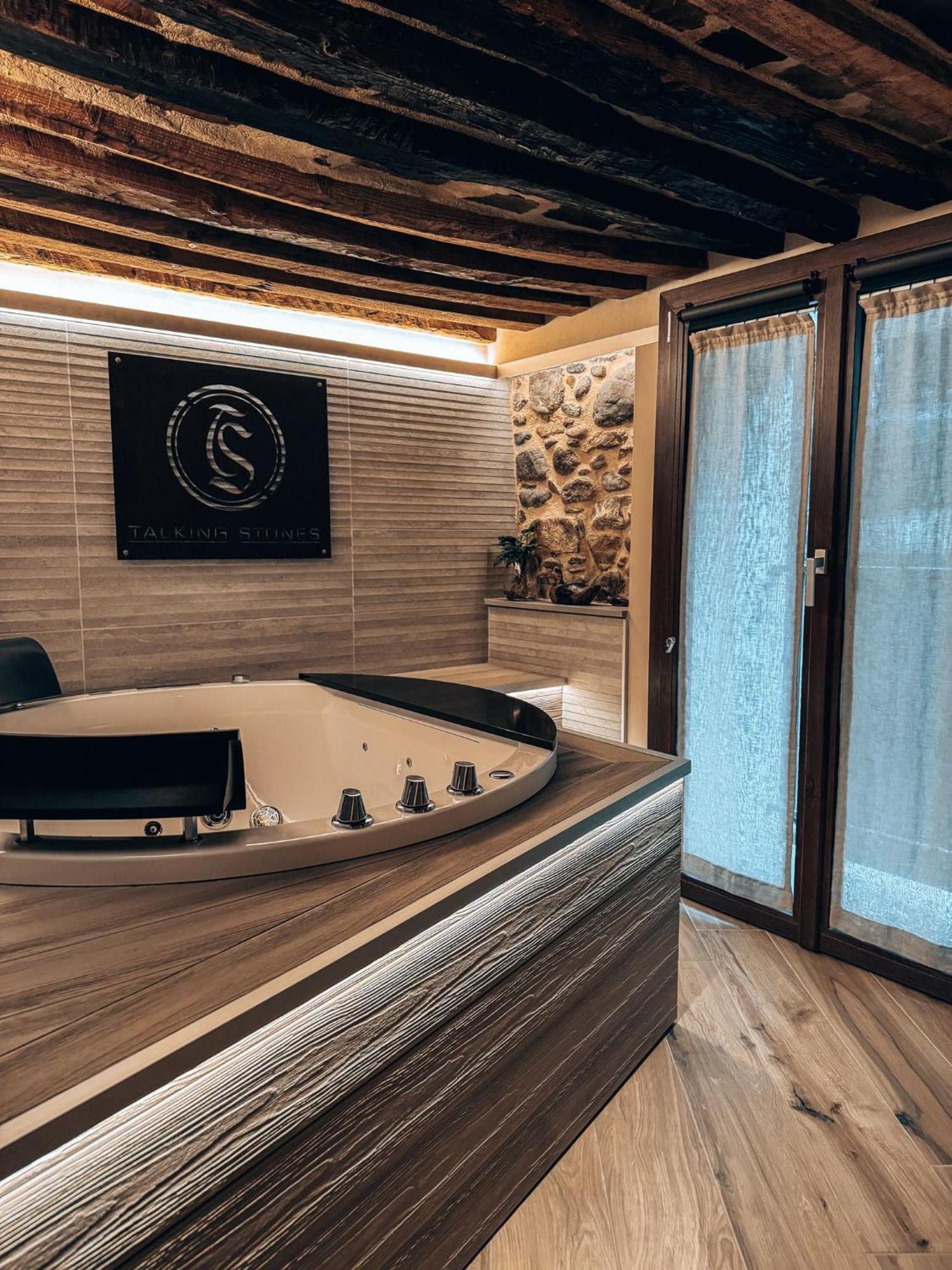 Talking Stones Bed and Breakfast Dolceacqua Εξωτερικό φωτογραφία